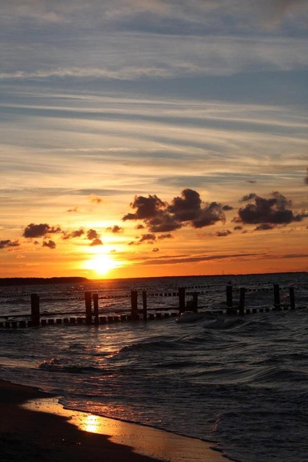 Glebbe 66 _ Hus Suennschien Apartment Zingst Luaran gambar
